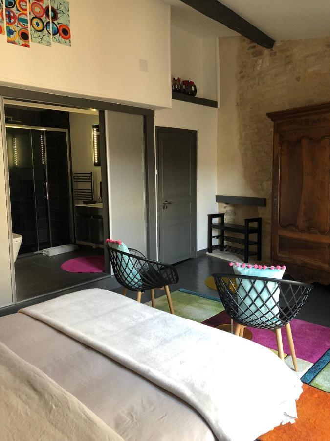 Les Halles Chambre D'Hotes ヴェルトゥイユ＝シュル＝シャラント エクステリア 写真