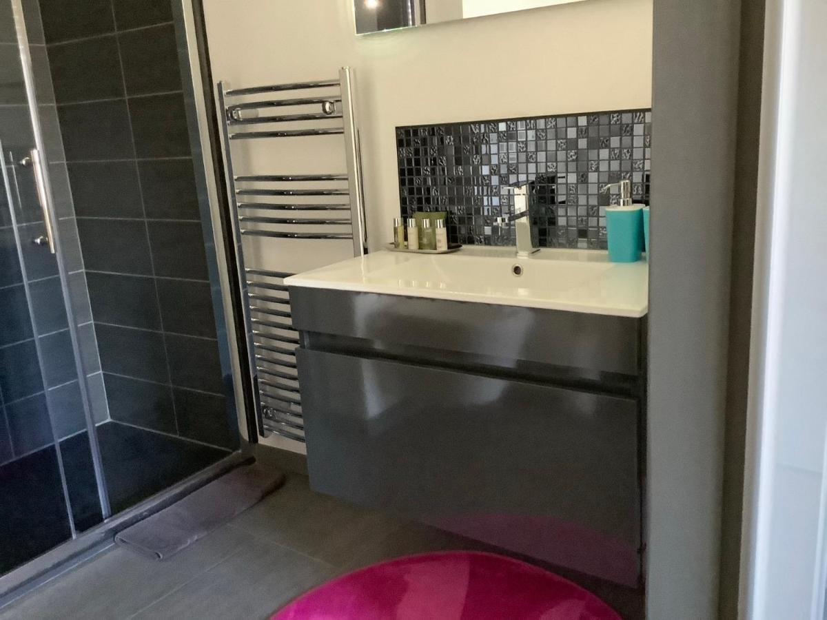 Les Halles Chambre D'Hotes ヴェルトゥイユ＝シュル＝シャラント エクステリア 写真