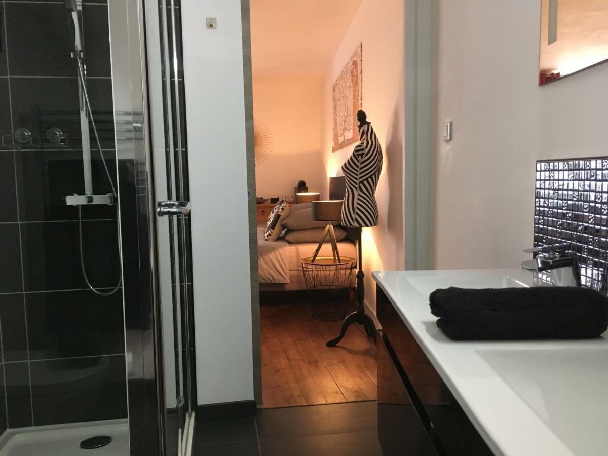 Les Halles Chambre D'Hotes ヴェルトゥイユ＝シュル＝シャラント エクステリア 写真